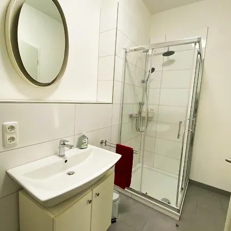 Apartment Von-seeckt-strasse 9