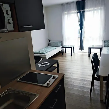 Apartment Von-seeckt-strasse 9 *